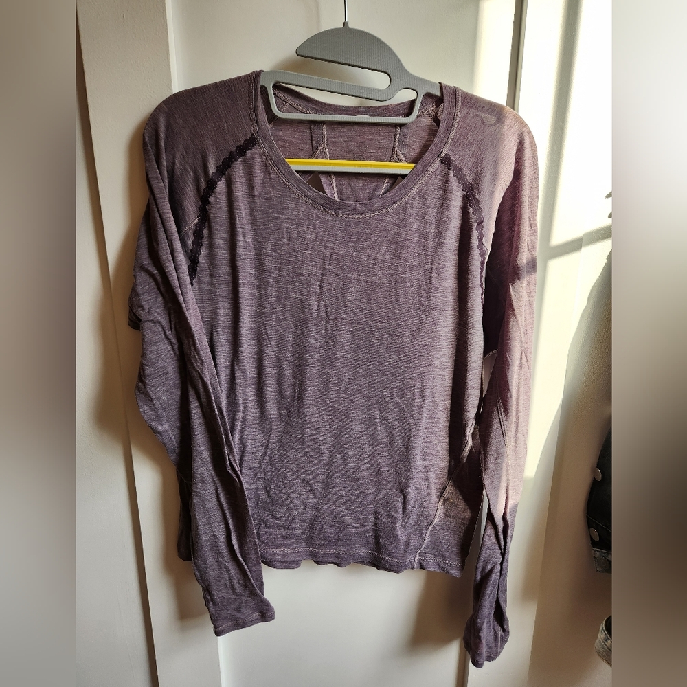 Lululemon Women's Purple Mauve Long Sleeve Top